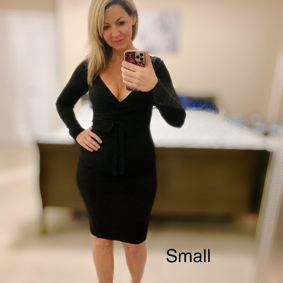 Black Tie Waist Knit Wrap Dress - Picture 6 of 7